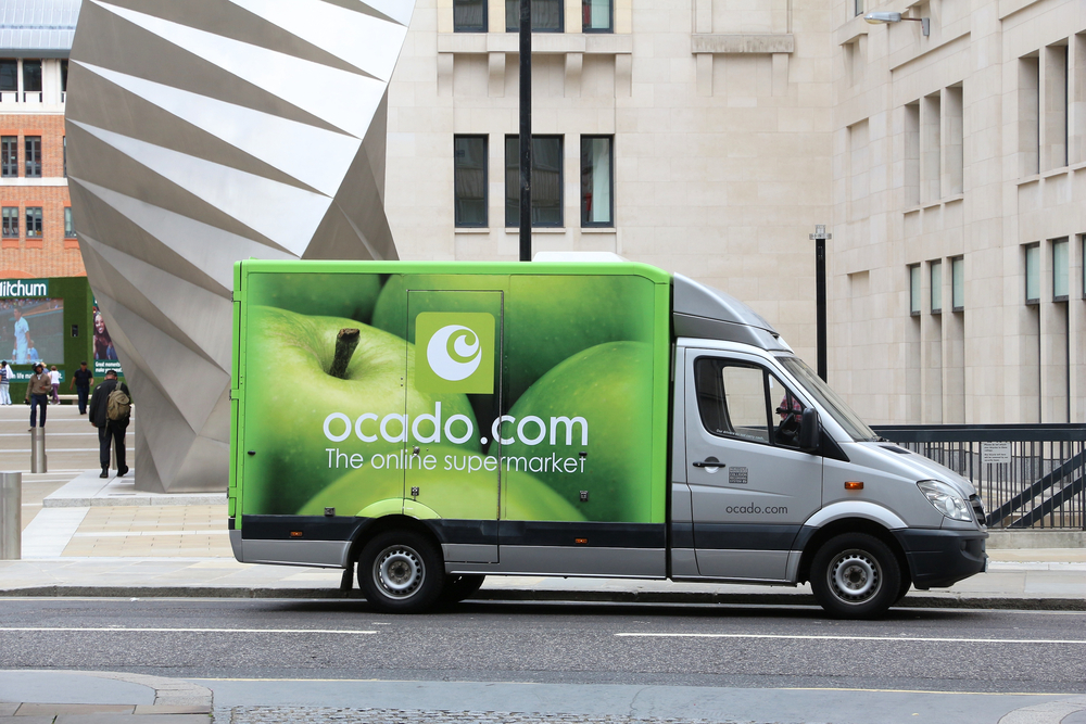 London,,Uk,-,July,8,,2016:,Ocado,Food,Delivery,Mercedes