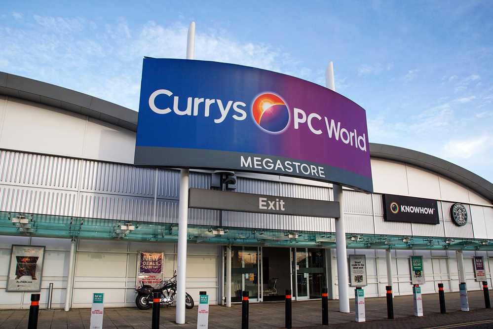 Bristol, UK: December 14, 2016: Currys and PC World Megastore in