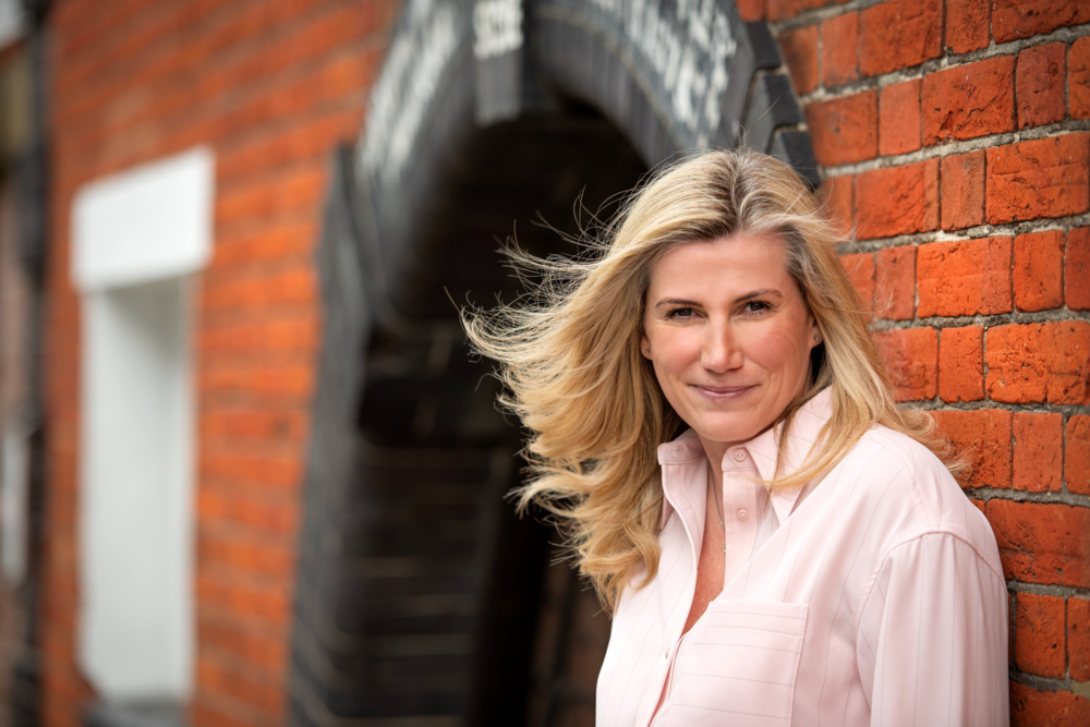 Becky Davis Fantastic People (1)