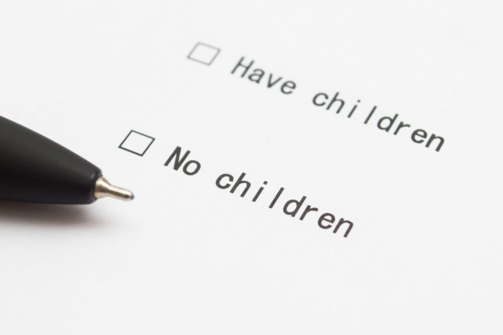 Two tick boxes labelled “Have children” and “No children”, illustrating inclusion of parental and non-parental employees